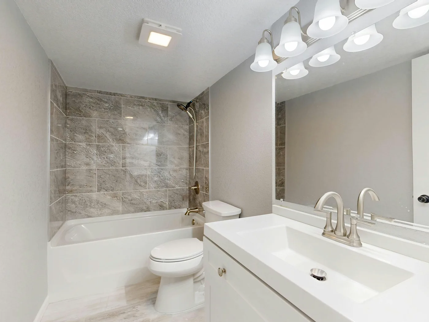 Clean bathtub and shower repair example area